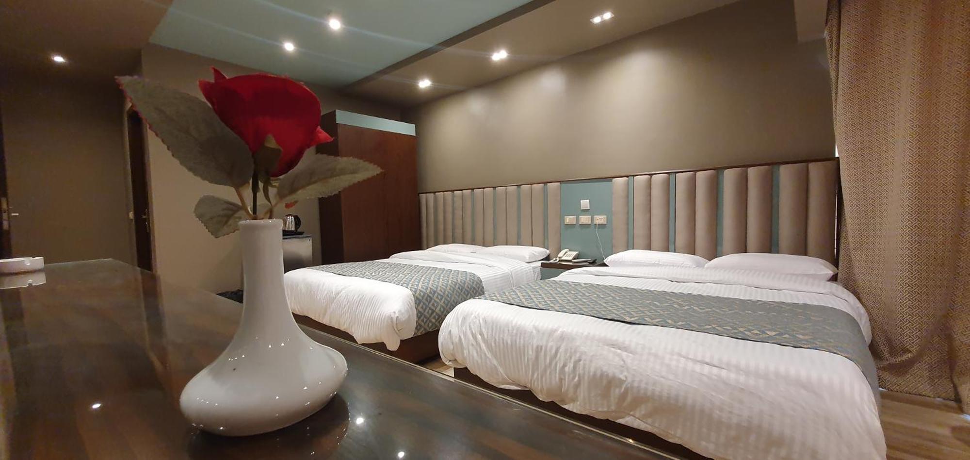 Grand Bayan Hotel & Apt At Nile Plaza Cairo Phòng bức ảnh